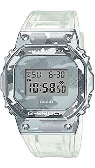 Casio GM-5600SCM-1